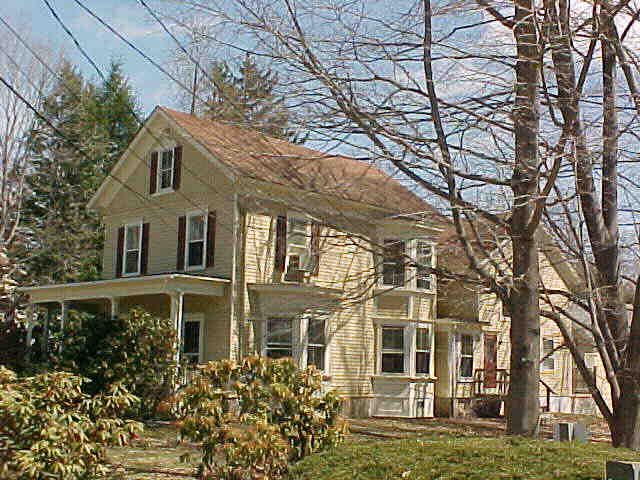 Building photograph for 322 MAIN STREET